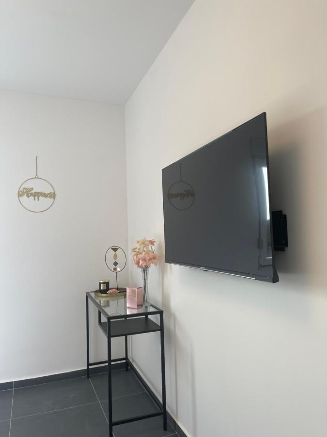 Elite Rooms Split - Free Parking Екстериор снимка